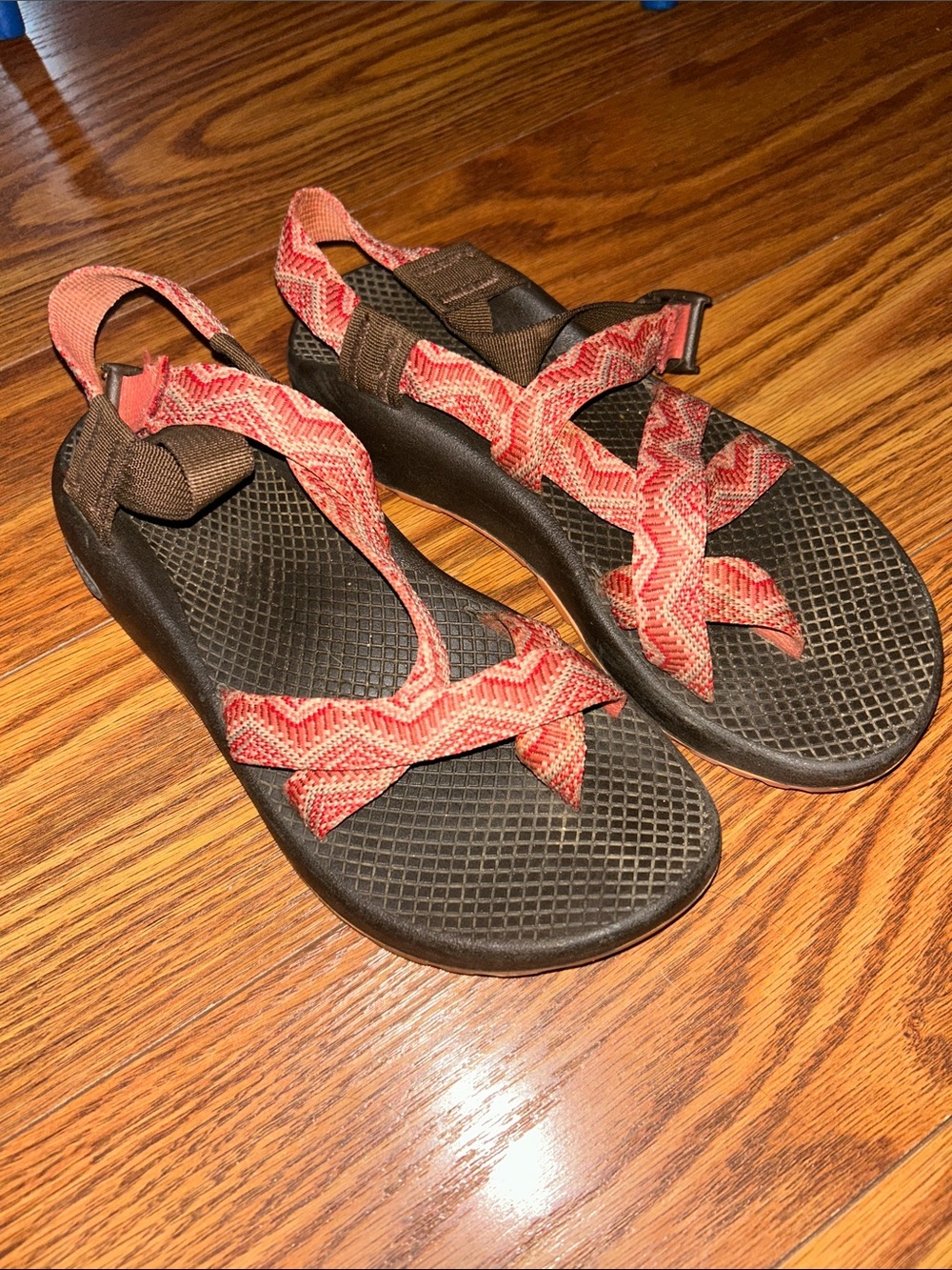 Chaco Z2 Yampa Sandals Coral Brown Women's Size 7 Hiking Casual Wear